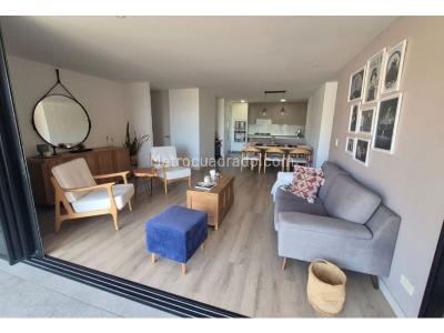 Apartamento de 3 alcobas en venta en Cumbres, Envigado, 128 m² · foto 3 de 20