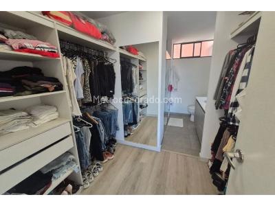 Apartamento de 3 alcobas en venta en Cumbres, Envigado, 128 m² · foto 11 de 20
