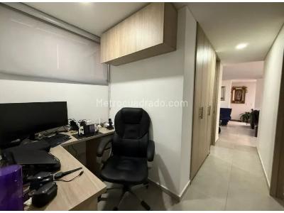 Apartamento de 3 alcobas en venta en Guayabal, Medellín, 126 m² · foto 13 de 20