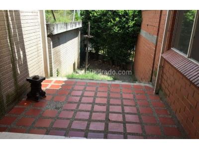 Casa de 4 alcobas en venta en Belen La Palma, Medellín, 180 m² · foto 10 de 11