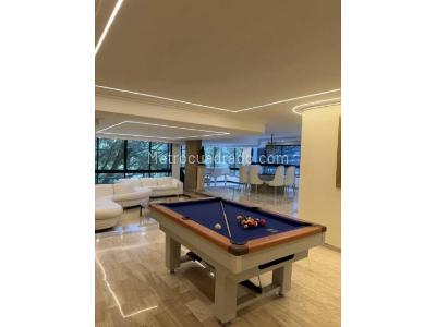 Apartamento de 3 alcobas en venta en El Poblado, Medellín, 258 m² · foto 5 de 20