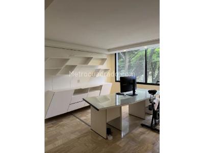 Apartamento de 3 alcobas en venta en El Poblado, Medellín, 258 m² · foto 7 de 20