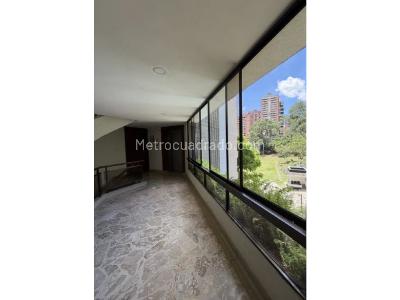 Apartamento de 3 alcobas en venta en El Poblado, Medellín, 258 m² · foto 16 de 20