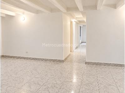 Apartamento en venta en Calasanz, Medellín · foto 5 de 8
