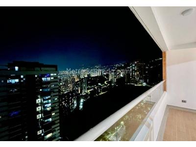 Apartamento de 3 alcobas en venta en Las Lomitas, Sabaneta, 64 m² · foto 3 de 14