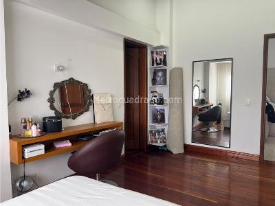 Casa de 5 alcobas en venta en Envigado, Envigado, 264 m² · foto 11 de 20
