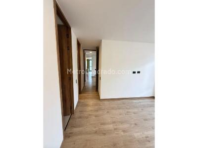Apartamento de 2 alcobas en venta en El Trianon, Envigado, 85 m² · foto 11 de 18