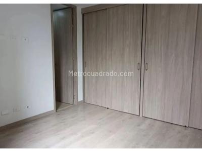 Apartamento de 3 alcobas en venta en El Chingui, Envigado, 73 m² · foto 13 de 16