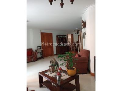 Apartamento en venta en Laureles, Medellín · foto 3 de 20