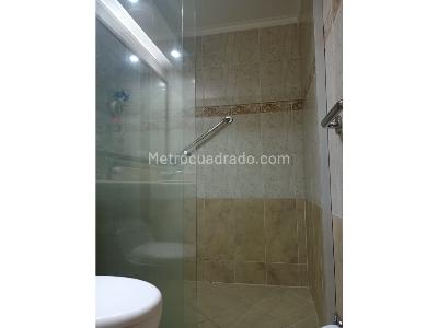 Apartamento en venta en Laureles, Medellín · foto 8 de 20