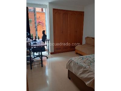 Apartamento en venta en Laureles, Medellín · foto 13 de 20