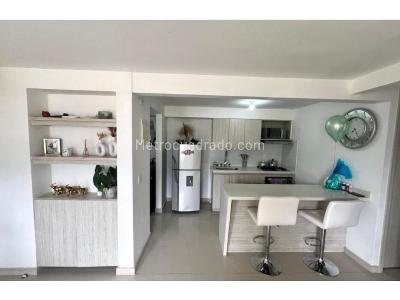 Apartamento de 2 alcobas en venta en Niquia, Bello, 52 m² · foto 3 de 20