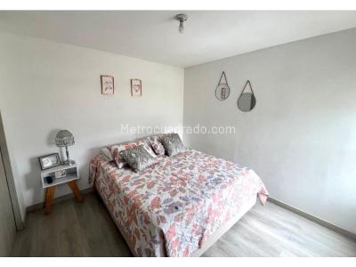 Apartamento de 2 alcobas en venta en Niquia, Bello, 52 m² · foto 13 de 20