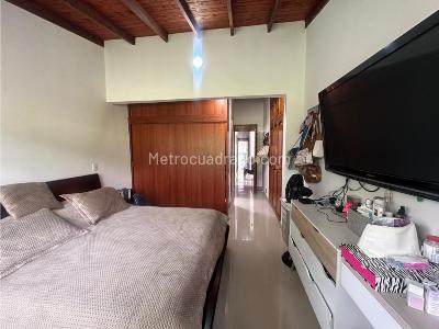 Casa de 3 alcobas en venta en San German, Medellín, 112 m² · foto 3 de 13