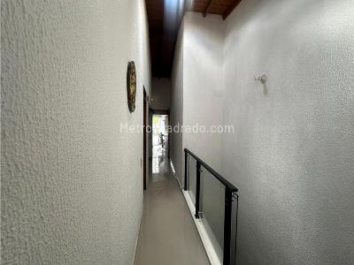 Casa de 3 alcobas en venta en San German, Medellín, 112 m² · foto 5 de 13