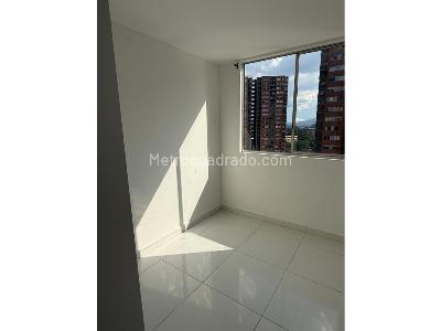 Apartamento de 3 alcobas en venta en Madera, Bello, 59 m² · foto 9 de 9