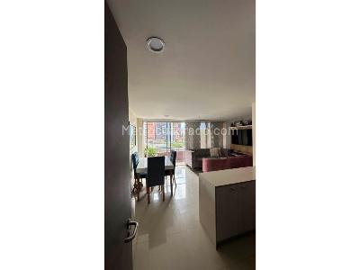 Apartamento de 3 alcobas en venta en San German, Medellín, 78 m² · foto 4 de 20