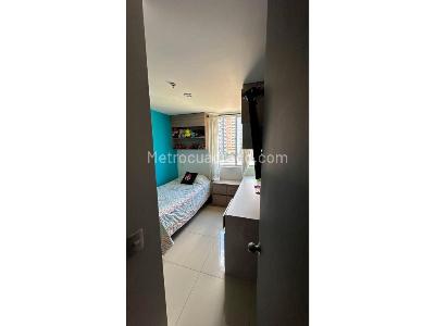Apartamento de 3 alcobas en venta en San German, Medellín, 78 m² · foto 8 de 20