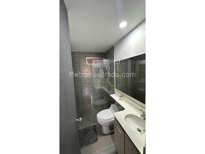 Apartamento de 3 alcobas en venta en San German, Medellín, 78 m² · foto 12 de 20