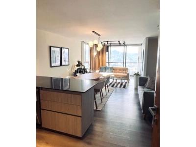 Apartamento de 2 alcobas en venta en San Jose, Sabaneta, 75 m² · foto 3 de 14