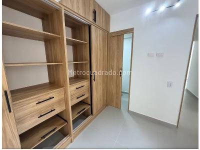 Apartamento de 3 alcobas en venta en La Gabriela, Bello, 54 m² · foto 8 de 13
