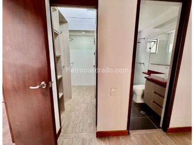 Casa de 3 alcobas en venta en Las Brujas, Envigado, 199 m² · foto 15 de 20