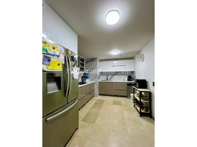 Casa de 4 alcobas en venta en El Poblado, Medellín, 250 m² · foto 7 de 20