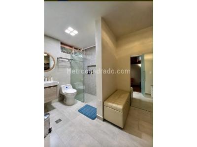 Casa de 4 alcobas en venta en El Poblado, Medellín, 250 m² · foto 12 de 20