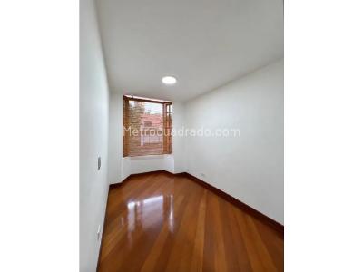 Casa de 4 alcobas en venta en El Poblado, Medellín, 250 m² · foto 13 de 20