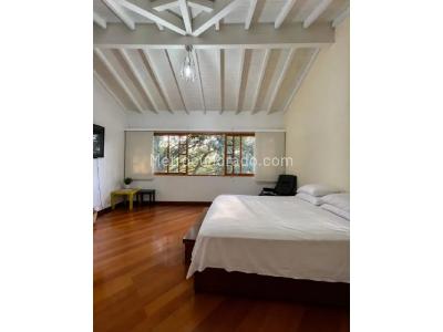 Casa de 4 alcobas en venta en El Poblado, Medellín, 250 m² · foto 19 de 20