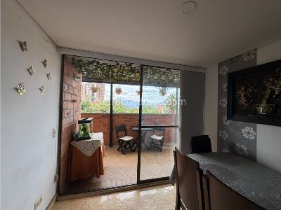 Apartamento en venta en Rodeo Alto, Medellín · foto 3 de 20