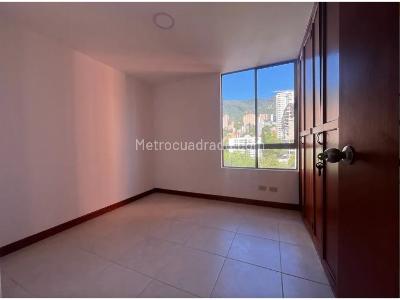 Apartamento de 3 alcobas en venta en Alejandría, Medellín, 130 m² · foto 4 de 10