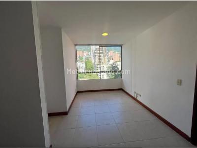 Apartamento de 3 alcobas en venta en Alejandría, Medellín, 130 m² · foto 9 de 10