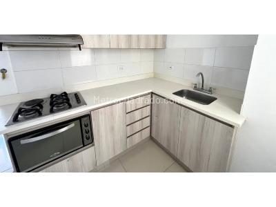 Apartamento en venta en Suramerica, Itagüí · foto 3 de 20