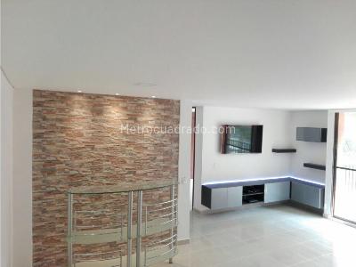 Apartamento de 2 alcobas en venta en Rodeo Alto, Medellín, 64 m² · foto 4 de 9
