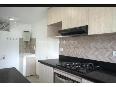 Apartamento en venta en Viviendas Del Sur, Itagüí · foto 3 de 20