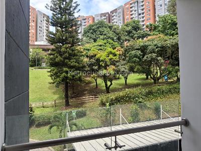 Apartamento en venta en Loma Del Barro, Envigado · foto 5 de 16