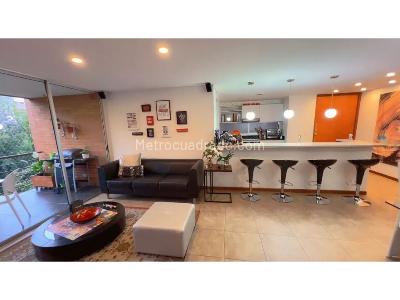 Apartamento de 2 alcobas en venta en Los Naranjos, Medellín, 118 m² · foto 3 de 7