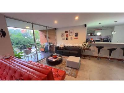 Apartamento de 2 alcobas en venta en Los Naranjos, Medellín, 118 m² · foto 4 de 7