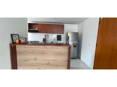 Apartamento en venta en Los Colores, Medellín · foto 2 de 9