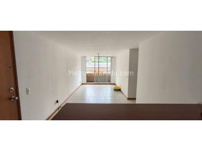 Apartamento en venta en Los Colores, Medellín · foto 5 de 9