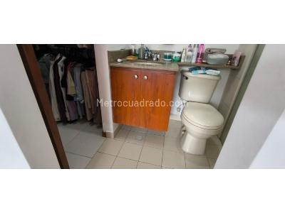 Apartamento en venta en Los Colores, Medellín · foto 7 de 9