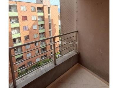 Apartamento en venta en Conquistadores, Medellín · foto 3 de 15