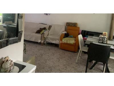 Casa de 3 alcobas en venta en Los Bernal, Medellín, 170 m² · foto 10 de 19