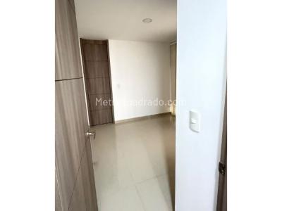 Apartamento en venta en Belen Malibu, Medellín · foto 9 de 19