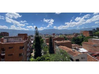Apartamento en venta en La Almeria, Medellín · foto 6 de 20