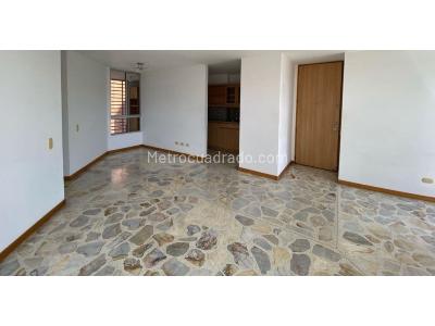 Apartamento en venta en La Almeria, Medellín · foto 8 de 20