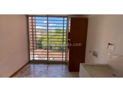 Apartamento en venta en La Almeria, Medellín · foto 10 de 20