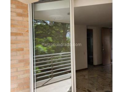 Apartamento en venta en La Almeria, Medellín · foto 4 de 20