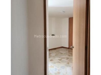 Apartamento en venta en La Almeria, Medellín · foto 12 de 20